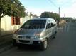 Hyundai H1 Mini Bus 12 Pas. (Bicolor)