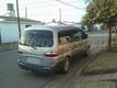 Hyundai H1 Mini Bus 12 Pas. (Bicolor)