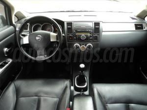 Nissan Tiida Hatchback Tekna