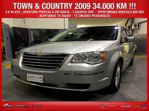 Chrysler Town and Country Limited