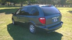 Chrysler Town and Country 3.8L Automática