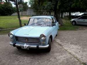 Peugeot 404