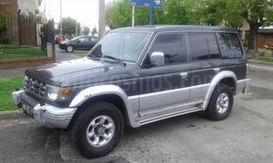 Mitsubishi Montero 2.8 GLS