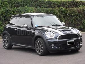 MINI Cooper S Hot Pepper