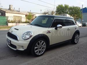 MINI Cooper S Hot Pepper