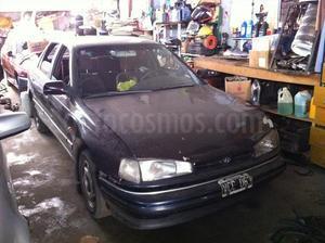 Hyundai Elantra 1.8 GLS 4P