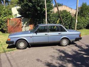 Volvo 240