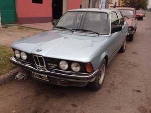 BMW Serie 3 323i Sportive Sedán