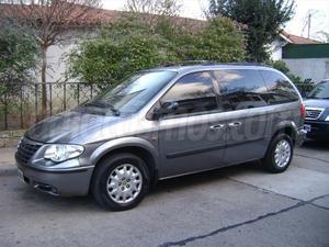 Chrysler Caravan 3.3 SE Aut