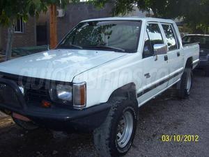 Mitsubishi L-200 4x4 Cabina Doble